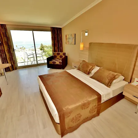 Nature Diamond Hotel